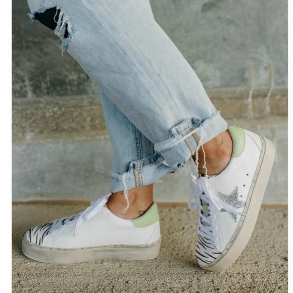 SHU SHOP Reba zebra print sneakers - Picture 3 of 13